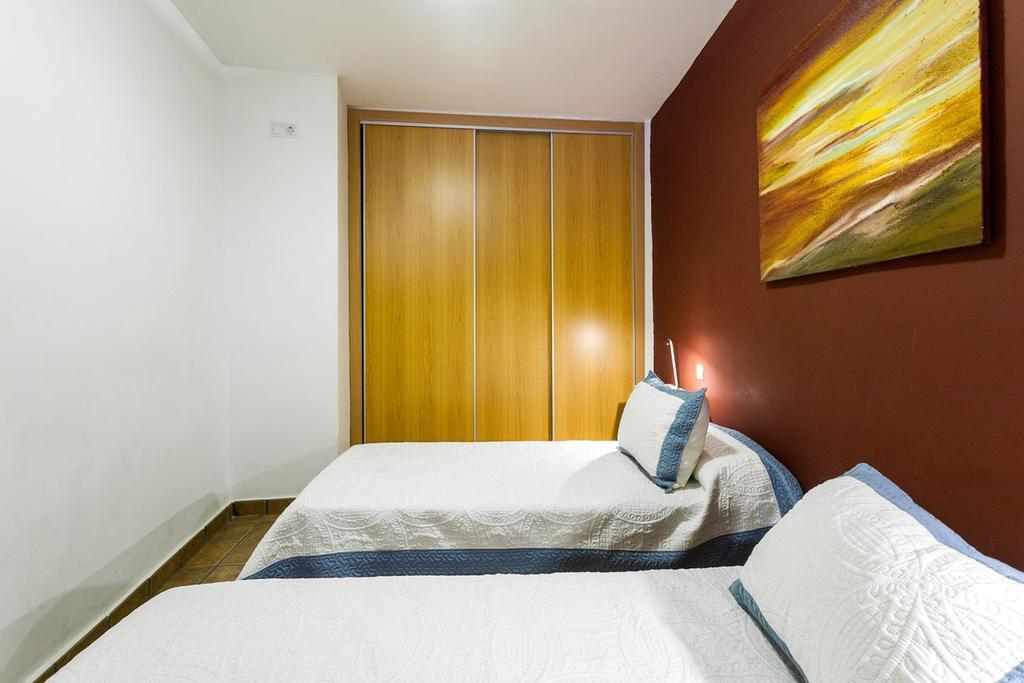 Like Apartments Lonja Valencia Exterior foto