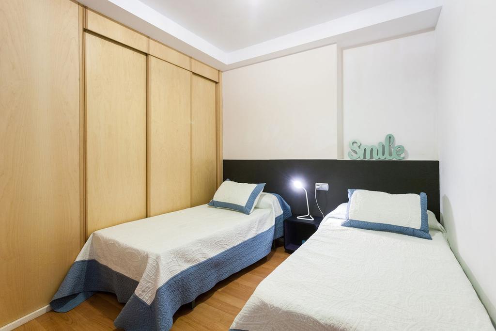 Like Apartments Lonja Valencia Exterior foto