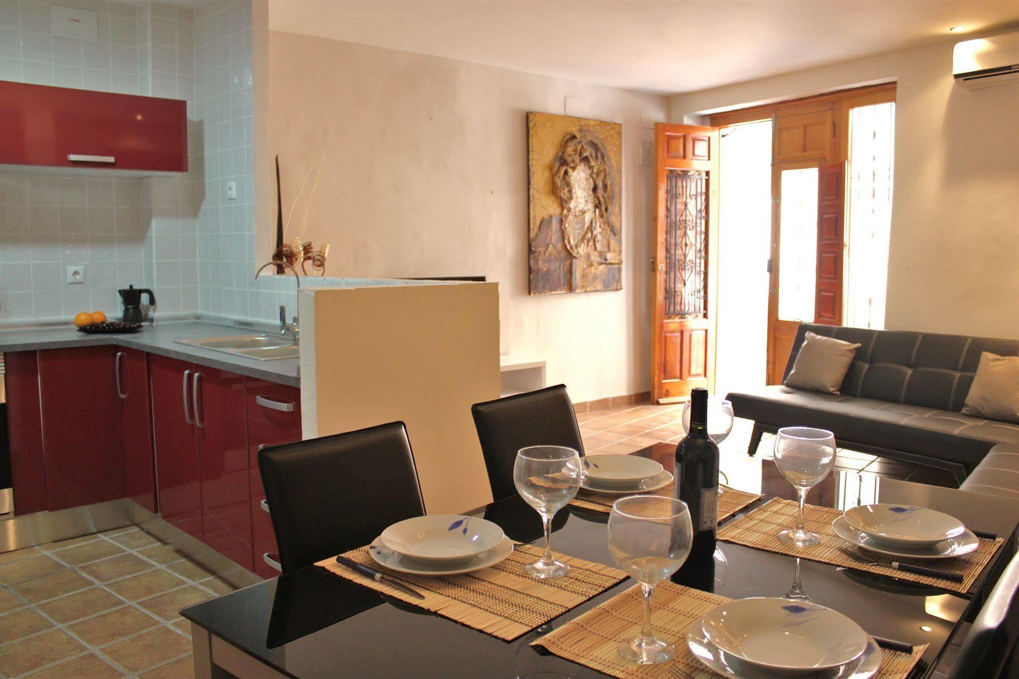 Like Apartments Lonja Valencia Exterior foto